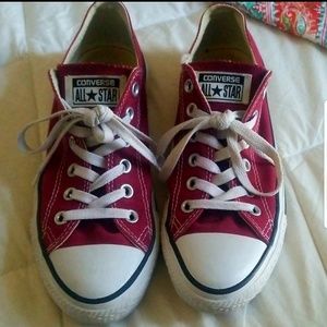 Converse All Star maroon shoes